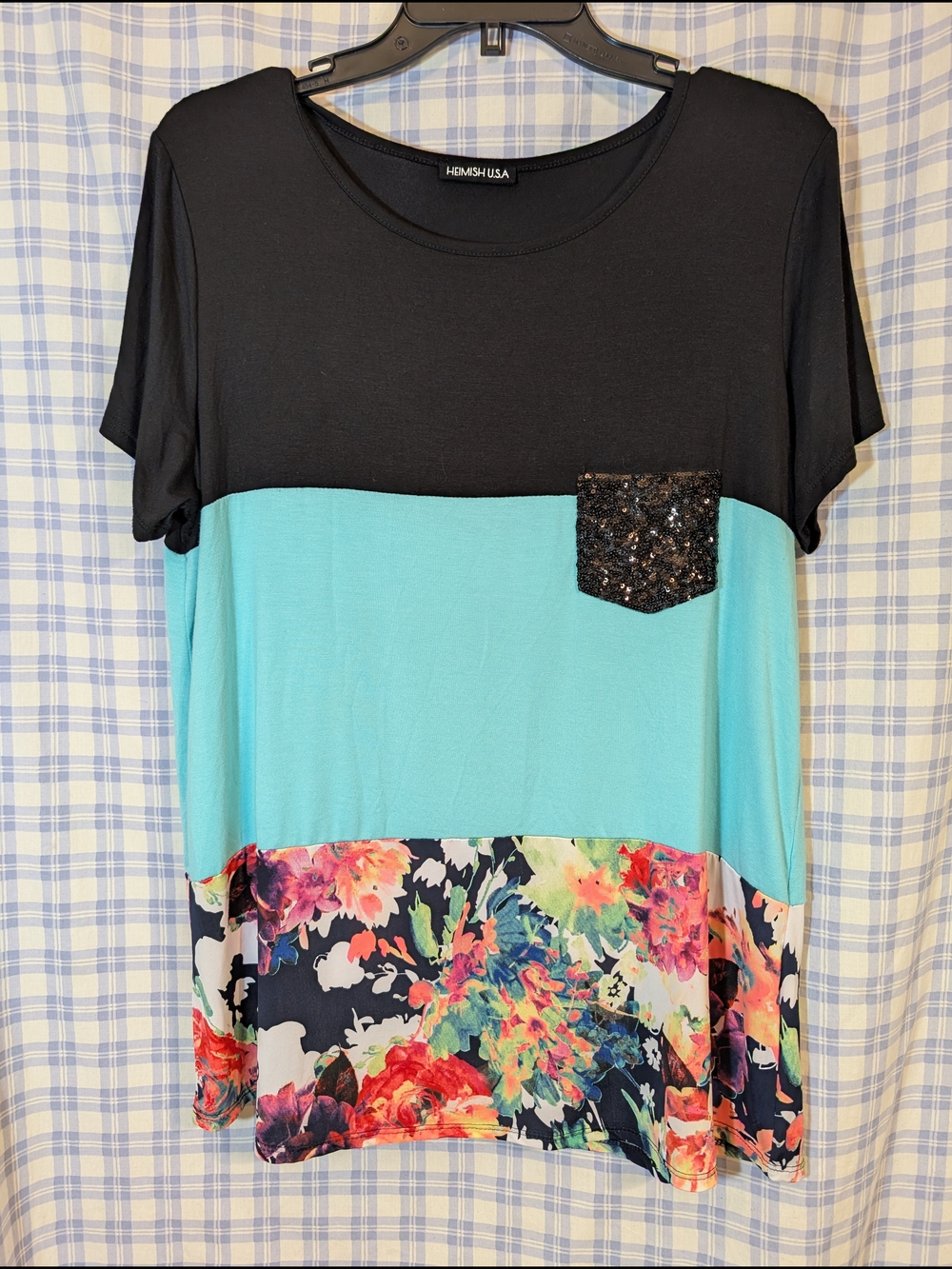 HEIMISH USA Colorblock Floral Sequin Pocket Short Sleeve Top - Aqua/Black